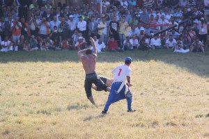 But the defending champion prevailed and struck his opponent on his back!