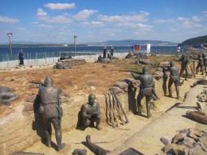 Yes, the trenches were that close to each other in real life.