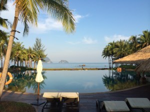 The pool, overlooking the bay and the islands/ rocks.