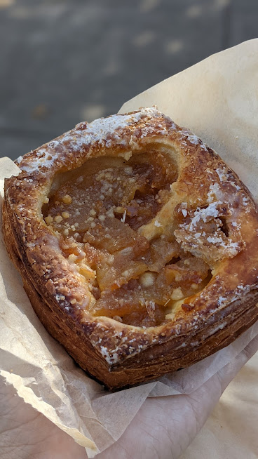 PXL_20211113_180057564.PORTRAIT