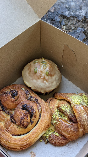 PXL_20211113_181721923.PORTRAIT