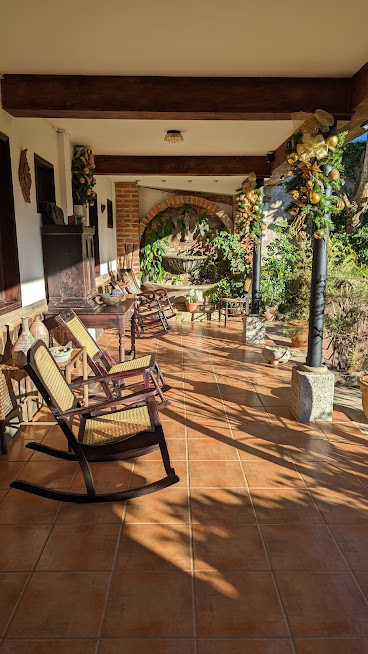 PXL_20211128_220123735