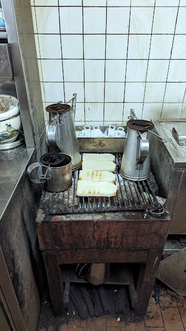 PXL_20220505_231030242