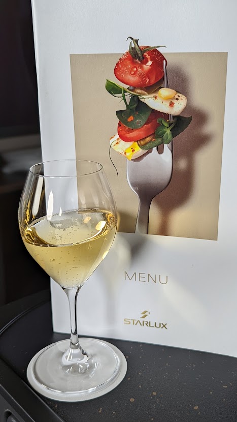 PXL_20220524_015133788.PORTRAIT