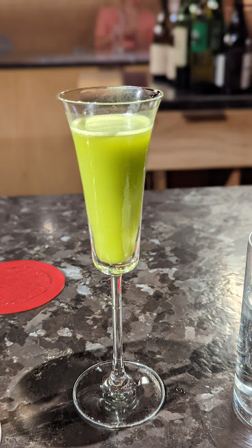 PXL_20220821_023031327.PORTRAIT